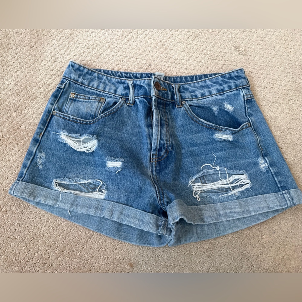 Forever 21 Distressed Blue Denim Women's Shorts